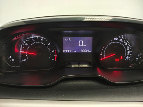 Peugeot 2008 1.6 Allure