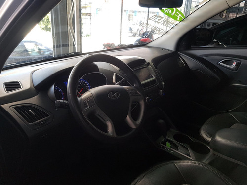Imagem 5 de 15 de Hyundai Ix35 2.0 Mpi 4x2 16v Flex 4p Automático