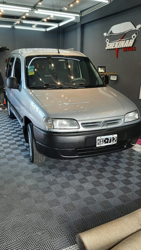 Imagen 1 de 11 de Citroen Berlingo 1.9 Full