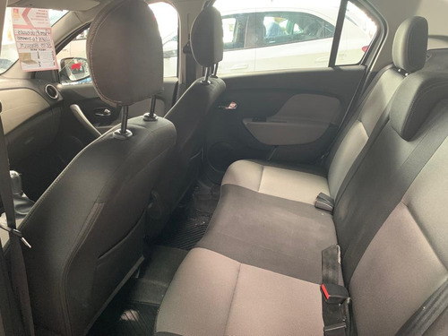 Renault Logan Dynamique 1.6