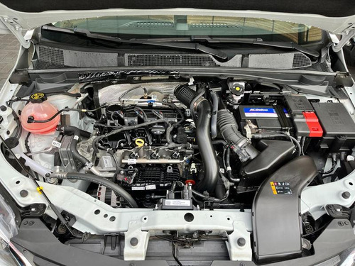 Chevrolet Onix 10tat Hb