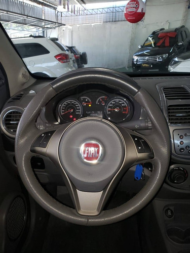 Imagem 2 de 10 de Fiat Grand Siena 1.6 Mpi Essence 16v Flex 4p Manual