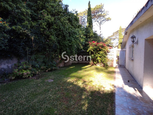 Imagen 21 de 23 de Venta Casa 3 Dormitorios Y Dependencia, Playa Mansa, Punta Del Este