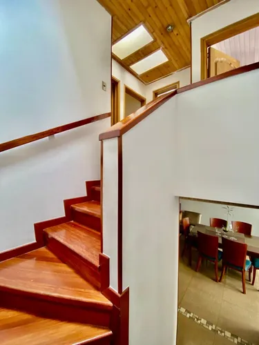 ¡vive En El Corazón De La Ponderosa! Casa Moderna Con Amplios Espacios