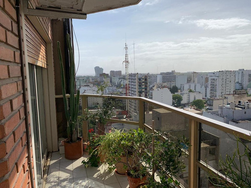 Imagen 23 de 29 de Excelente Piso Alto: Vista Panorámica. Muy Buen Estado