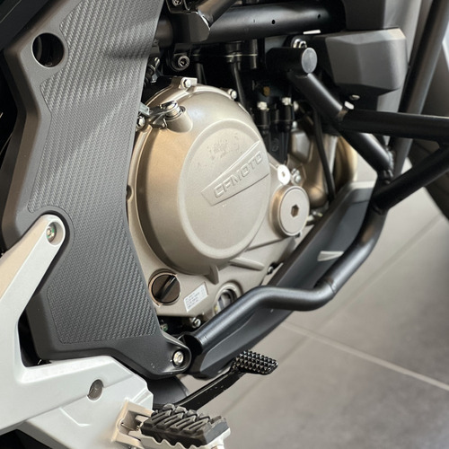 Imagen 8 de 16 de Cf Moto - 650 Mt