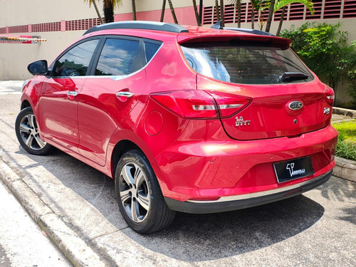 JAC T40 1.6 16V GASOLINA PLUS 4P CVT