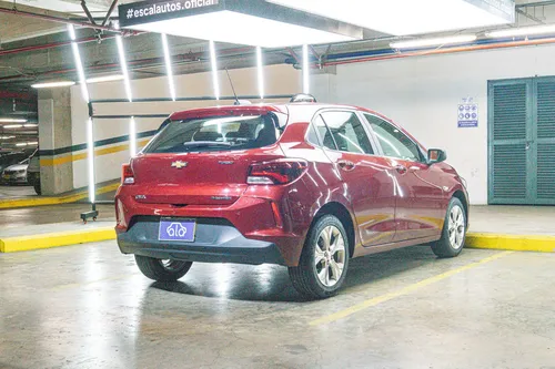 Chevrolet Onix 1.0T Premier Hatch At