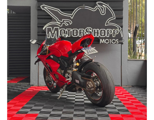Ducati Panigale V4 S