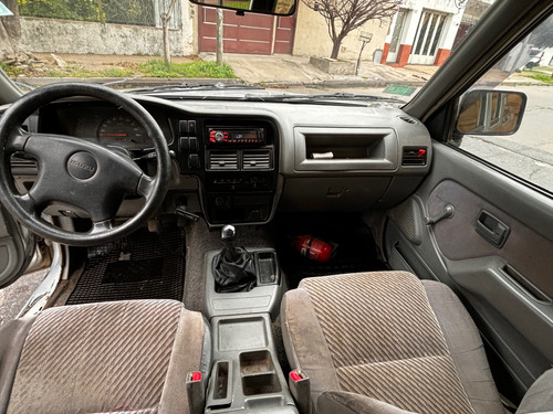 Isuzu Pick Up 2.8 Turbo D/c 4x2
