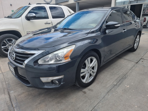 Imagen 1 de 12 de Nissan Altima 2015 3.5 Exclusive Mt
