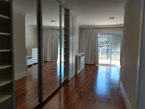 Sobrado Á Venda No Alphaville Em São Paulo, Entre Em Contato E Agende Sua Visita. - So0089 - 67640676