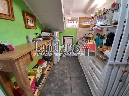 Venta En Block - Casa 3 Amb. + 2 Departamentos Sobre Lote Propio - Barrio San Rafael