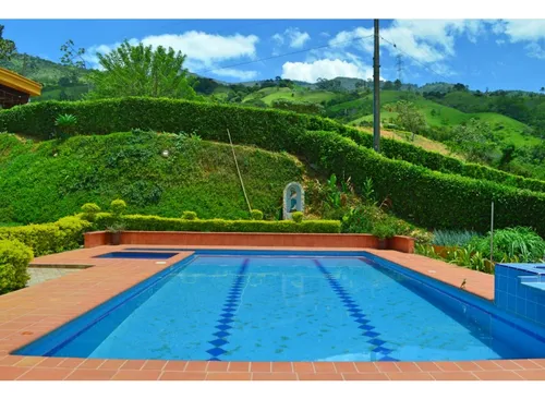 Se Vende O Permuta Finca De Descanso Y Produccion En Barbosa Antioquia