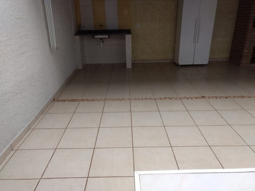 Casa Para Venda, 2 Dormitórios, Vila Oliveira - Mogi Das Cruzes - 3811
