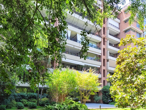 Departamento Duplex Con Gran Jardín Privado - Vitacura