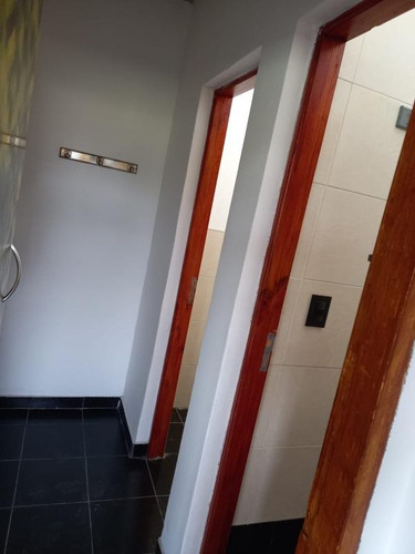 Casa En Venta - 2 Dormitorios 1 Baño 1 Cochera - 300mts2 - Mar Del Sur