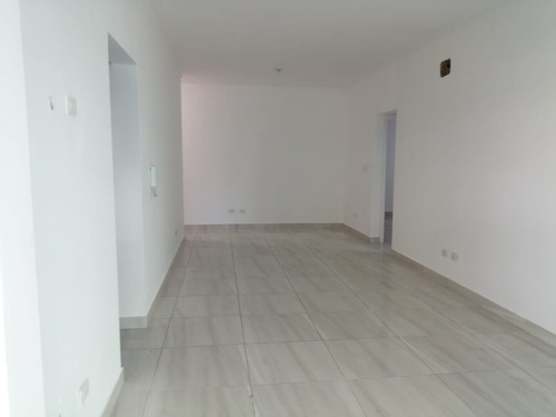 Alquiler Apartamento En Evaristo Morales Santo Domingo De 2habitaciones Sin Amueblar Con Terraza Privada