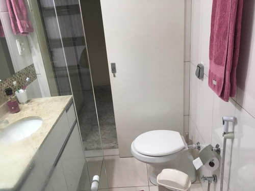 Imagem 7 de 15 de Apartamento Grande Com 2 Quartos Área À Venda, 57 M² - Piedade - Aea2141