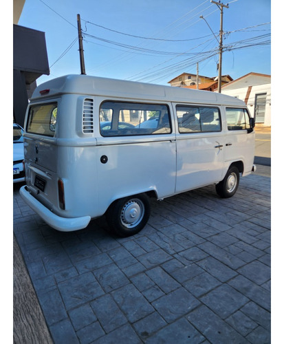 Volkswagen Kombi 1.4 MI STD LOTAÇÃO 8V FLEX 3P MANUAL