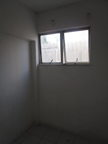 Imagem 19 de 20 de Apartamento Para Alugar Na Cidade De Fortaleza-ce - L7568