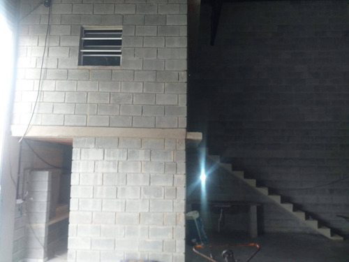 Imagem 3 de 7 de Galpão 260 Metros - Jardim Maria Dirce - 28