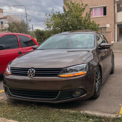 Volkswagen Vento 2.0 Sportline Tsi 200cv 2011