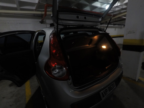 Fiat Palio Attractive 1.4 2013 Rodas De Liga Leve