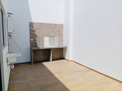 Vendo Casa Nueva En Condominio Cerrado Ubicada En Matías Ro