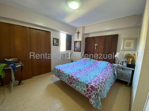 Comodo Apartamento En Venta En Manzanares Yb 25-19403