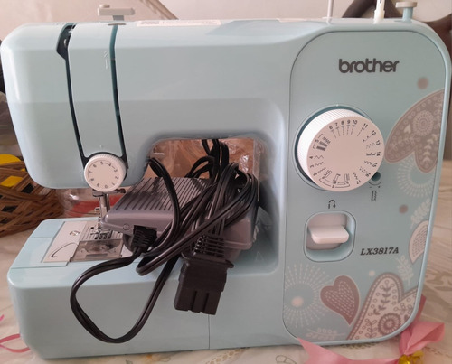 Maquina De Coser, Marca Brother Lx3817 17-stich