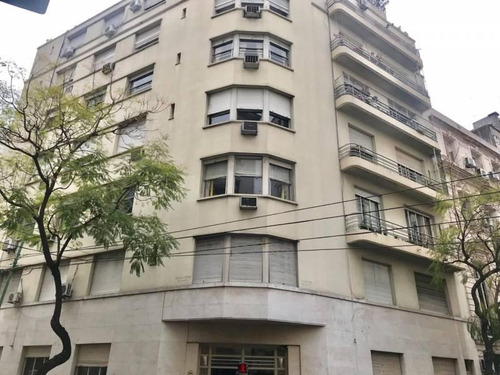 Imagen 2 de 18 de Juncal Esquina Ayacucho. Piso Racionalista De Categoría