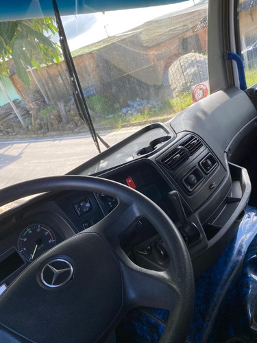 Imagem 8 de 12 de Mercedes Mb 3131 6x4 2014 Unico Dono Revisado No Chassis.