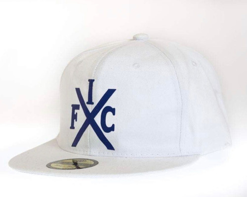 Gorra Plana Independiente Blanca Escudo 