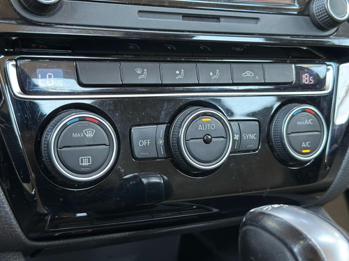 Volkswagen Jetta 2.0 Tsi Highline 4p