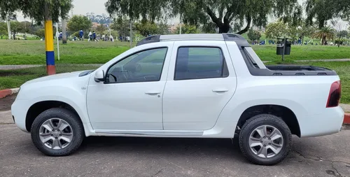 Renault Duster Oroch 2.0 Intens