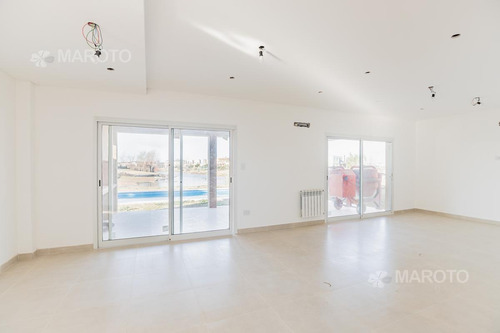 Imagen 18 de 30 de Casa En Venta En El Canton - Maroto Propiedades