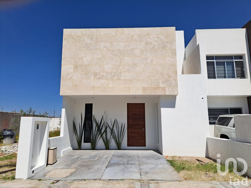 Venta Casa 3 Ambientes Los Olvera