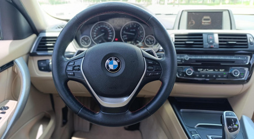 BMW Serie 3 320i 2.0 16v Turbo Active Flex 4p Automatico