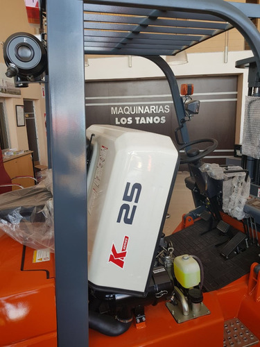 Autoelevador Chl / Heli 2500 Kg A498 Euro3 Triple 4.5 M