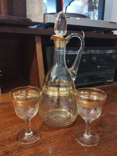 Antigua Jarra Licorera De Vidrio Con Copas Decorado Con Oro (Usado)