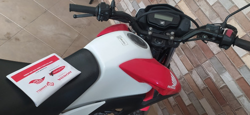 Imagem 5 de 11 de Moto