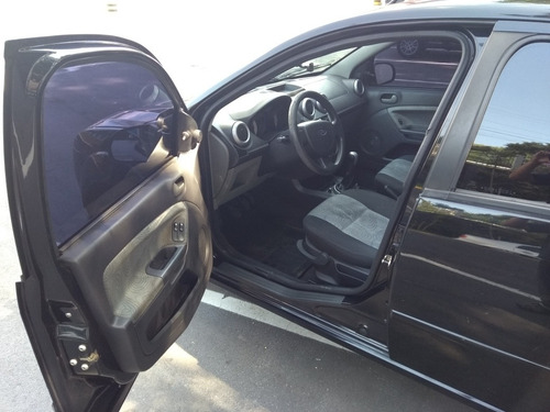 Ford Fiesta Sedan Rocam