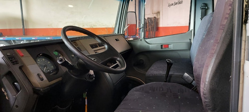 Imagem 7 de 10 de Mb 710 Plataforma