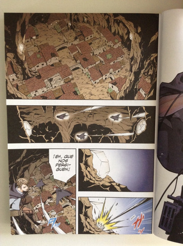 Ataque A Los Titanes: No Regrets 1 (color)