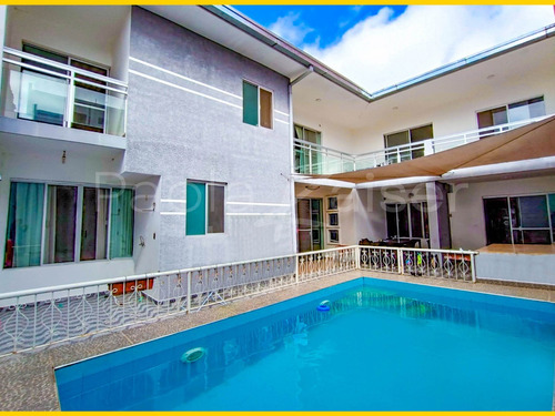 Imagen 21 de 25 de Casa En Venta, 8 Dormitorios Con Piscina, Zona Roca Y Coronado
