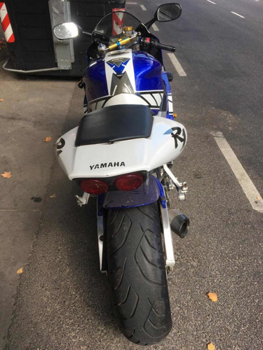 Yamaha R1