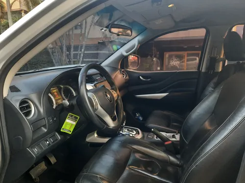 Renault Alaskan 2.5 Intens