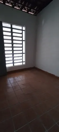 Alugo Casa No - Lot. Sta Maria- Cid. Tabaja