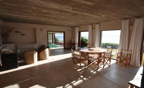 Imagen 11 de 26 de Espectacular Casa Frente Al Mar
